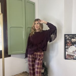 Sudadera flecos granate