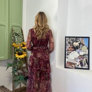 Vestido tul cuello caja a capas