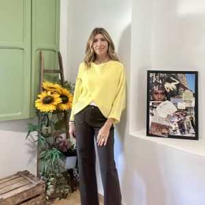 Jersey asimétrico manga 3/4 amarillo mantequilla