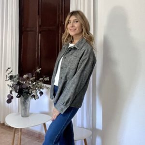 Chaqueta sin forrar Laura espiga con botones