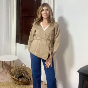 Chaqueta punto grueso color camel